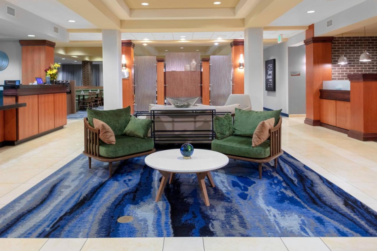 Fairfield Inn & Suites By Marriott Wichita Downtown Eksteriør billede