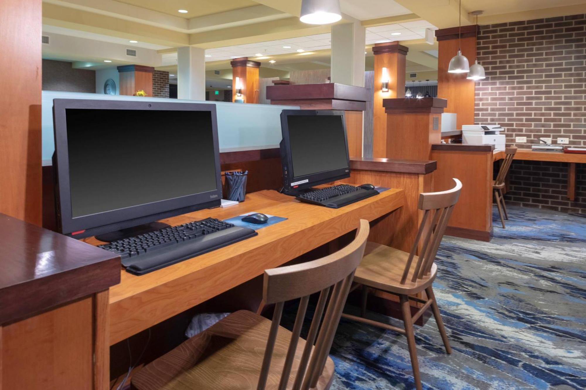Fairfield Inn & Suites By Marriott Wichita Downtown Eksteriør billede