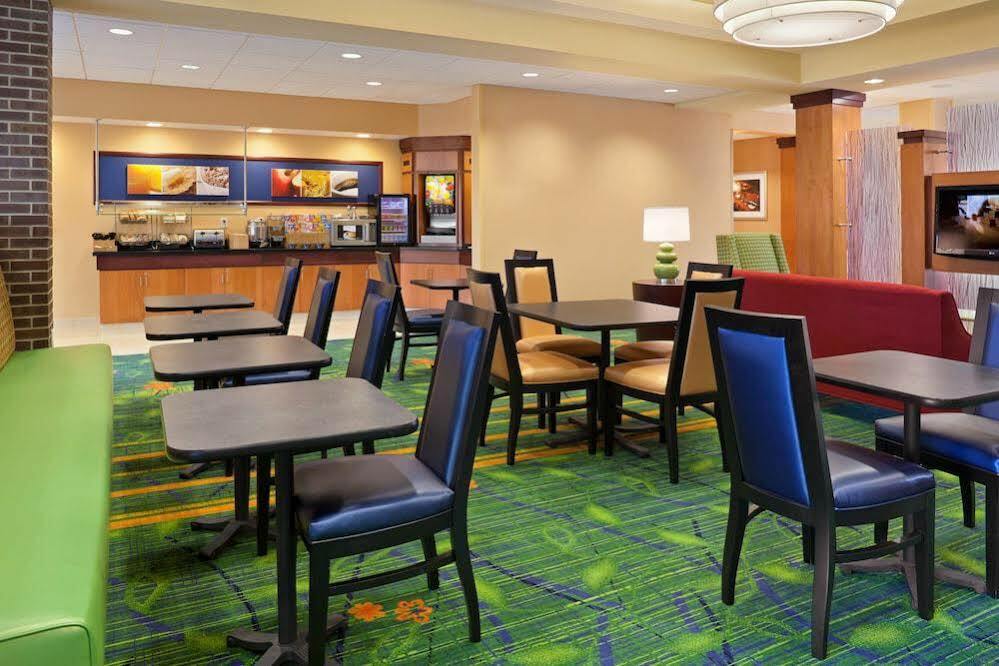 Fairfield Inn & Suites By Marriott Wichita Downtown Eksteriør billede